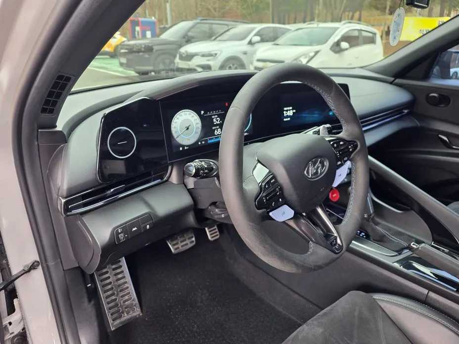 Hyundai AVANTE — фото 2