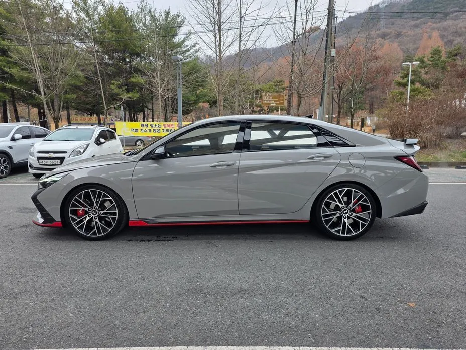 Hyundai AVANTE — фото 4
