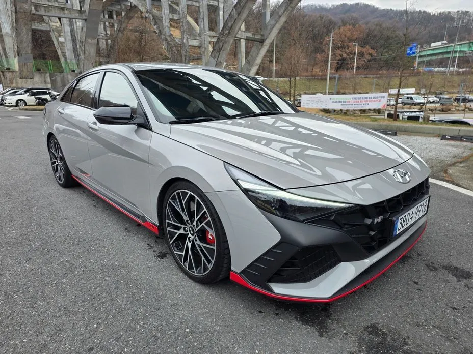 Hyundai AVANTE — фото 3