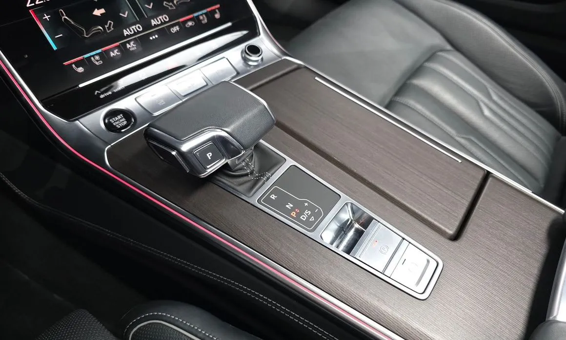 Audi A7 — фото 8