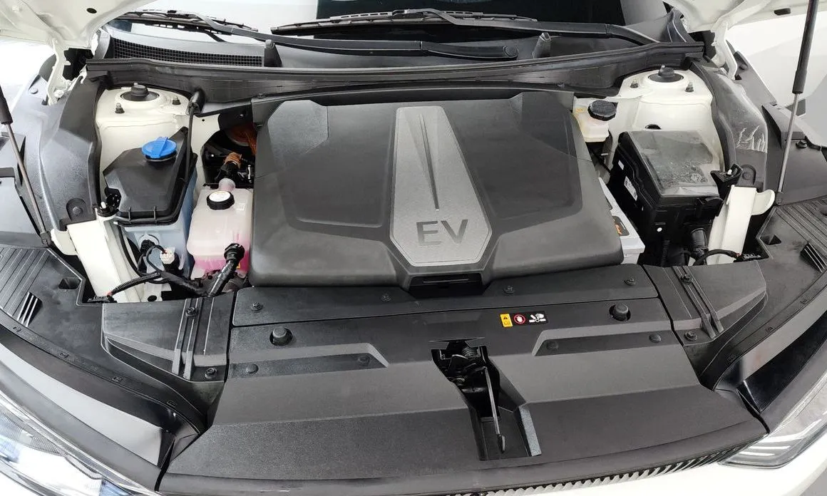Kia EV6 — фото 6