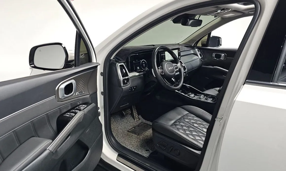 Kia Sorento — фото 6