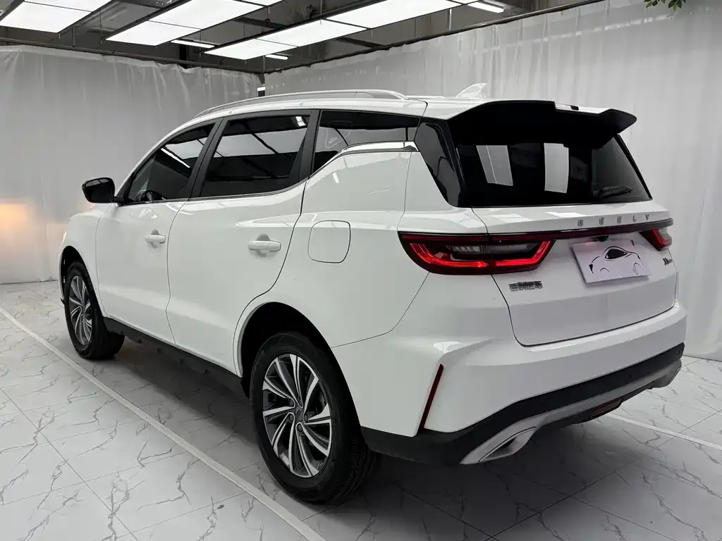 Geely Vision X6 — фото 6