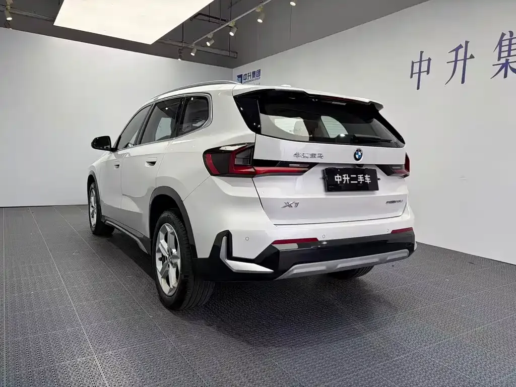 BMW X1 — фото 3