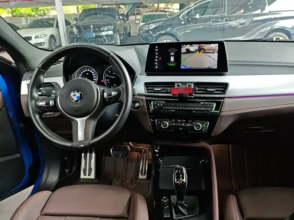 BMW X2 — фото 9
