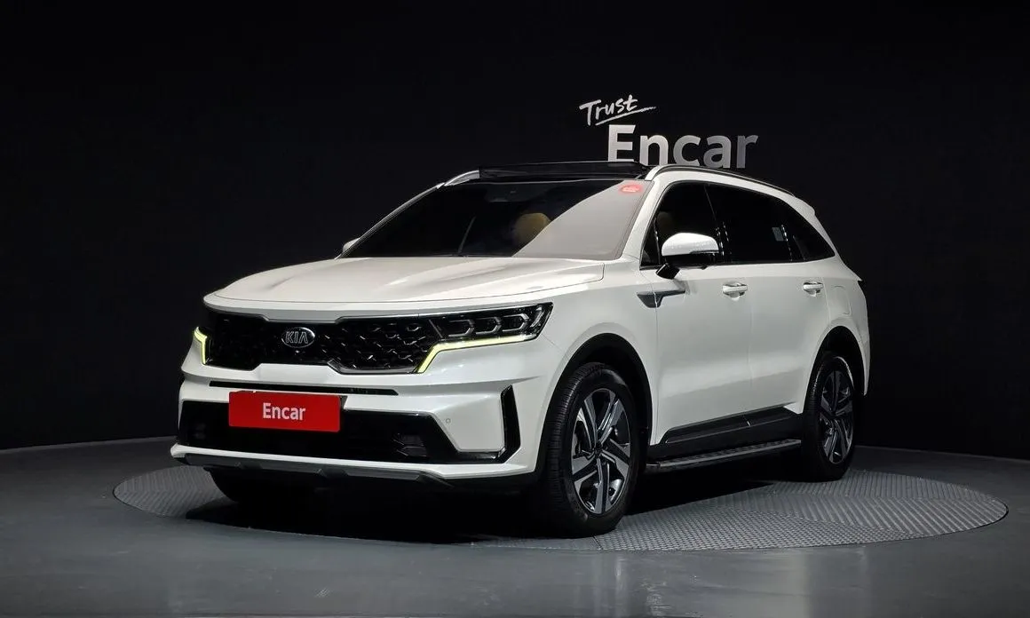 Kia Sorento — фото 1