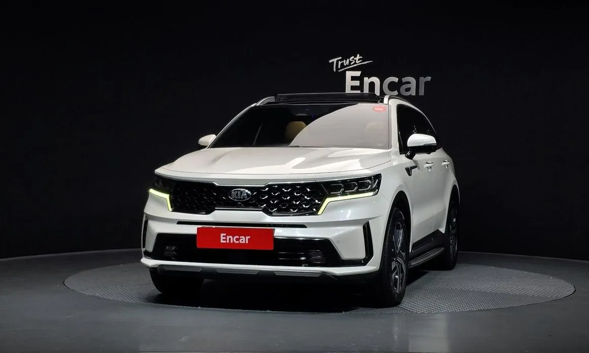 Kia Sorento — фото 5