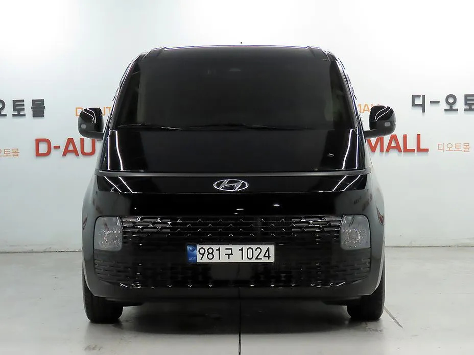 Hyundai Staria — фото 2