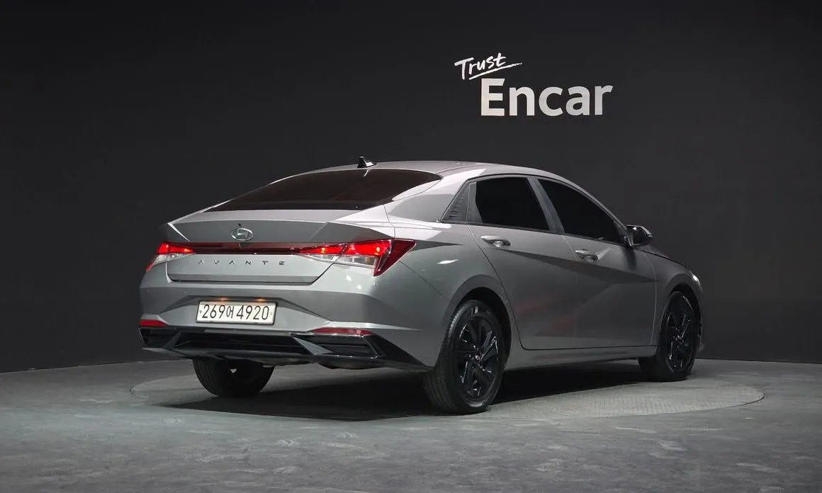 Hyundai AVANTE — фото 4