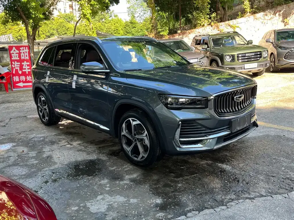 Geely Xingyue L — фото 9