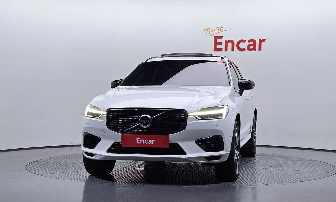 Volvo XC60 — фото 3