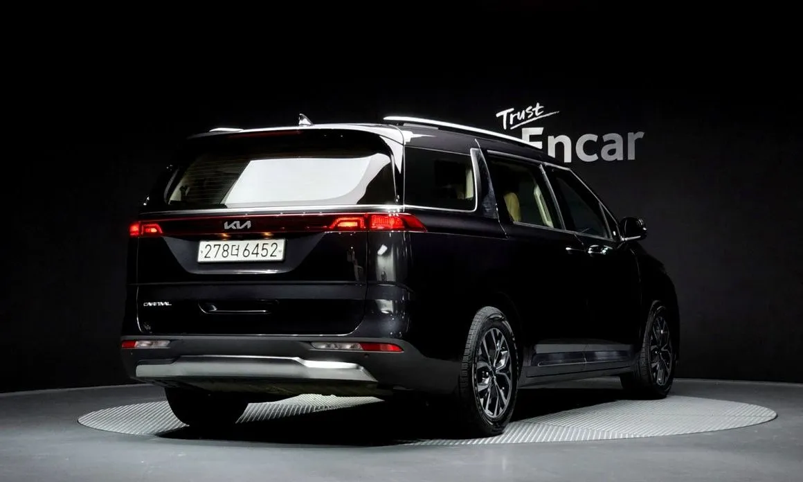 Kia Carnival — фото 3