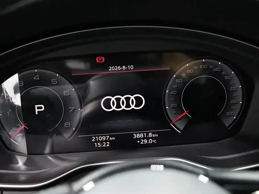 Audi A4L — фото 6