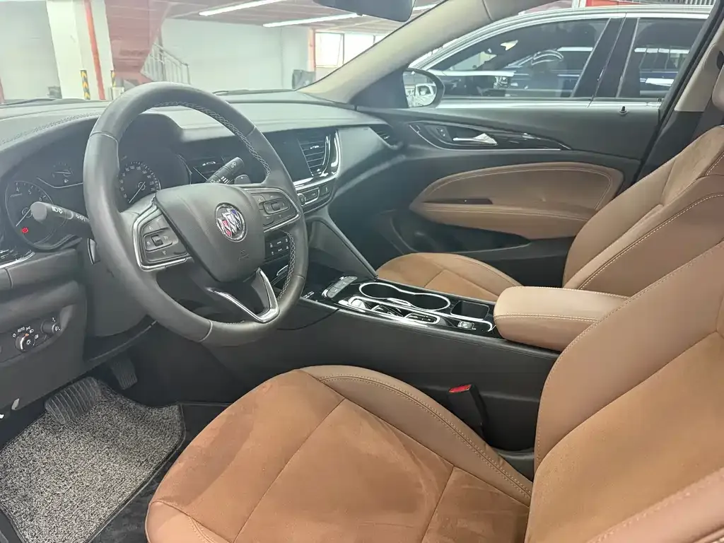 Buick Regal — фото 8