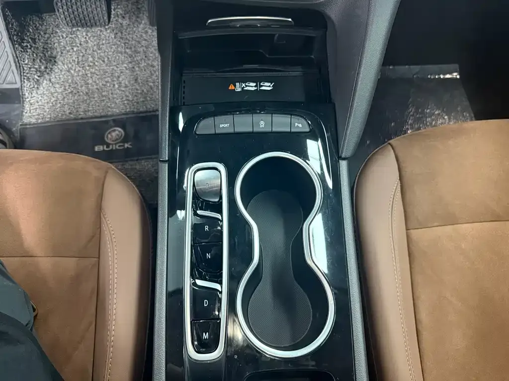 Buick Regal — фото 2