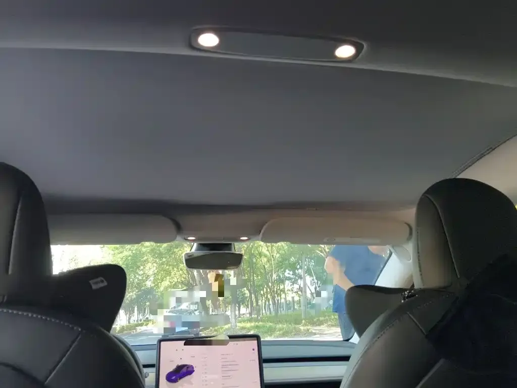 Tesla Model 3 — фото 3