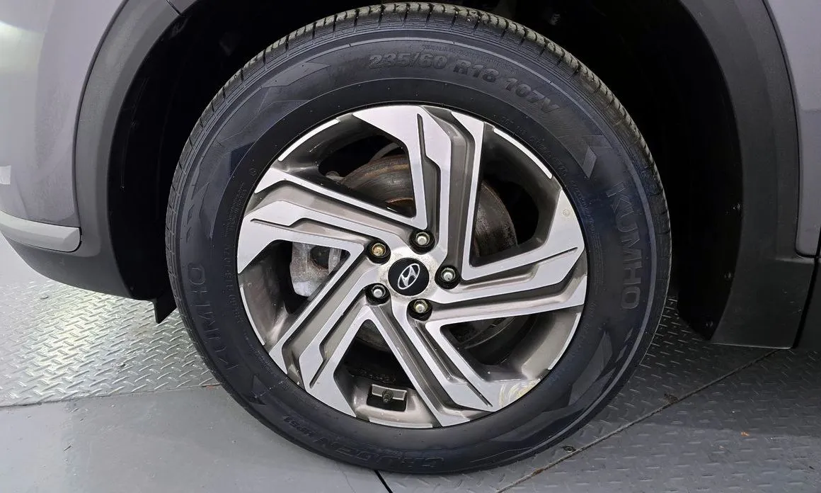 Hyundai Santafe — фото 9