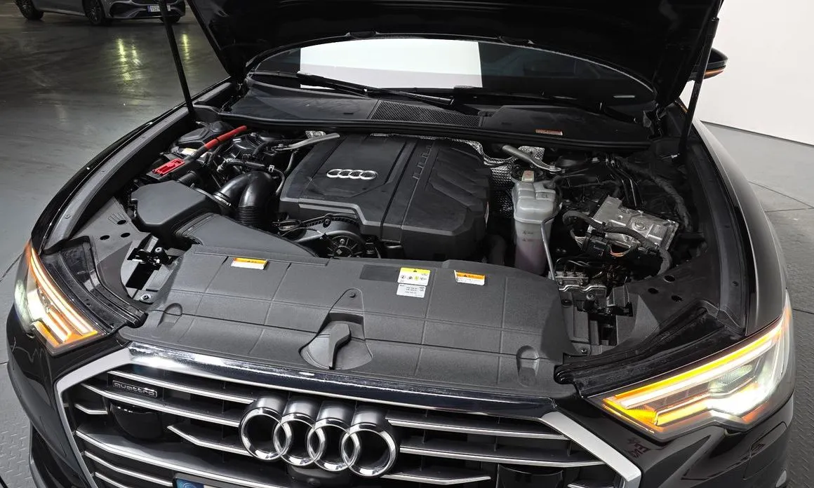 Audi A6 — фото 8