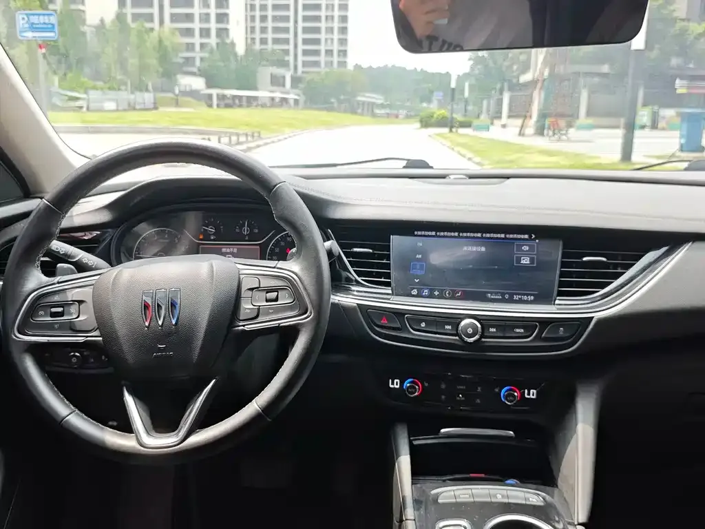 Buick Regal — фото 2