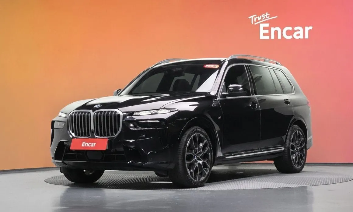 BMW X7 — фото 1