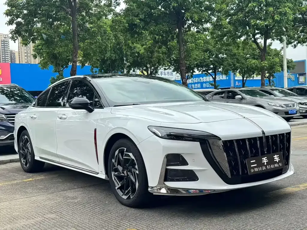 Hongqi H6 — фото 9