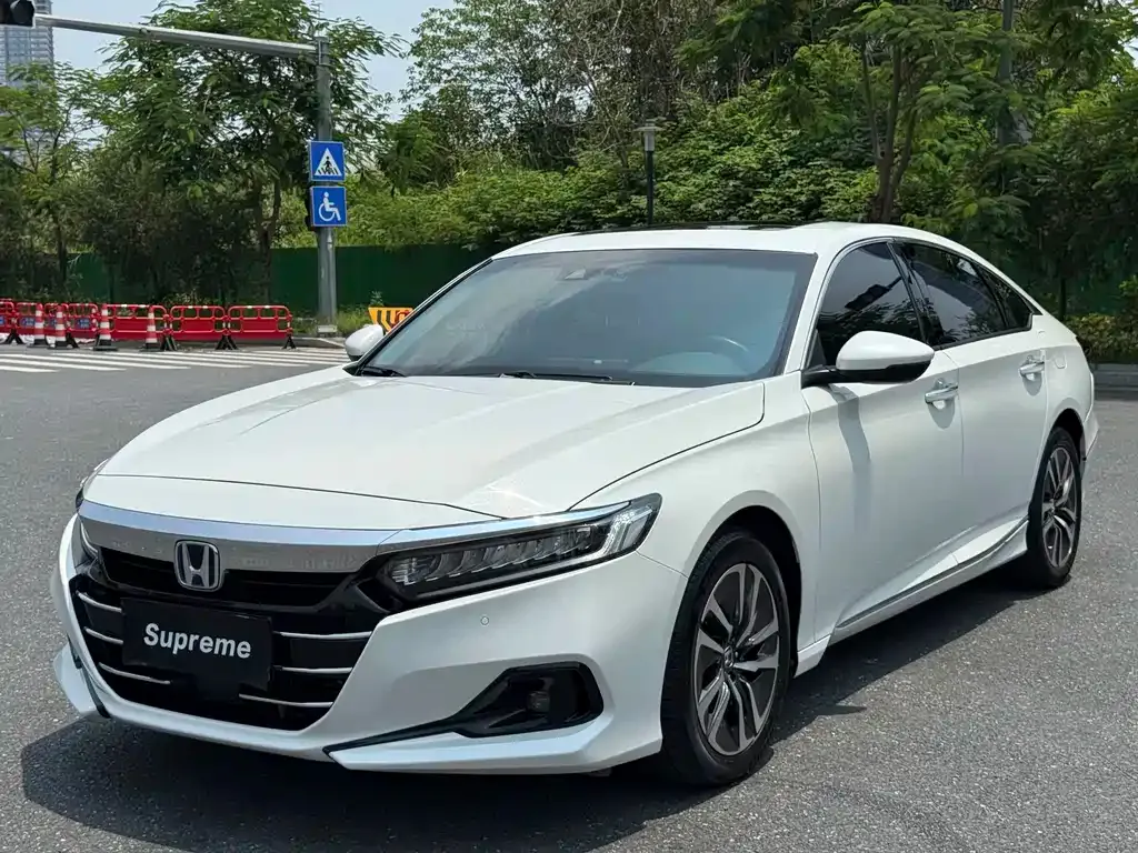 Honda Accord — фото 3