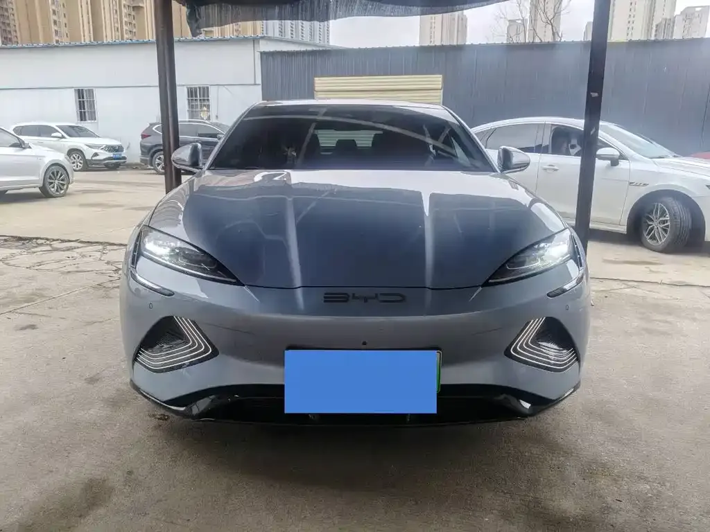 BYD Seal — фото 6