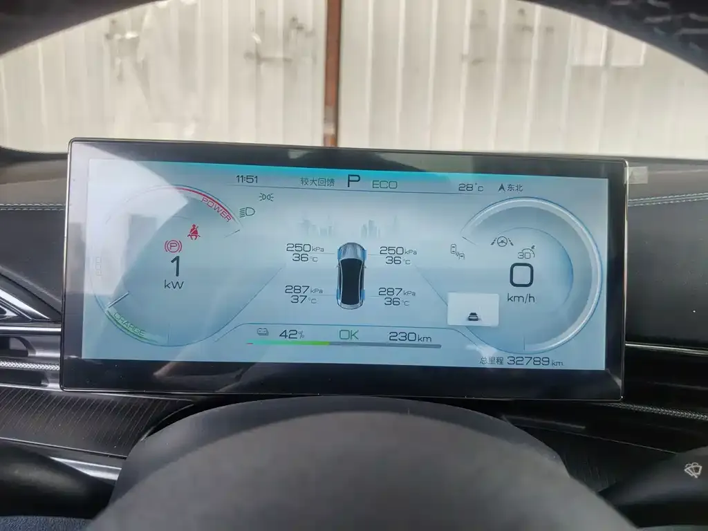 BYD Seal — фото 2