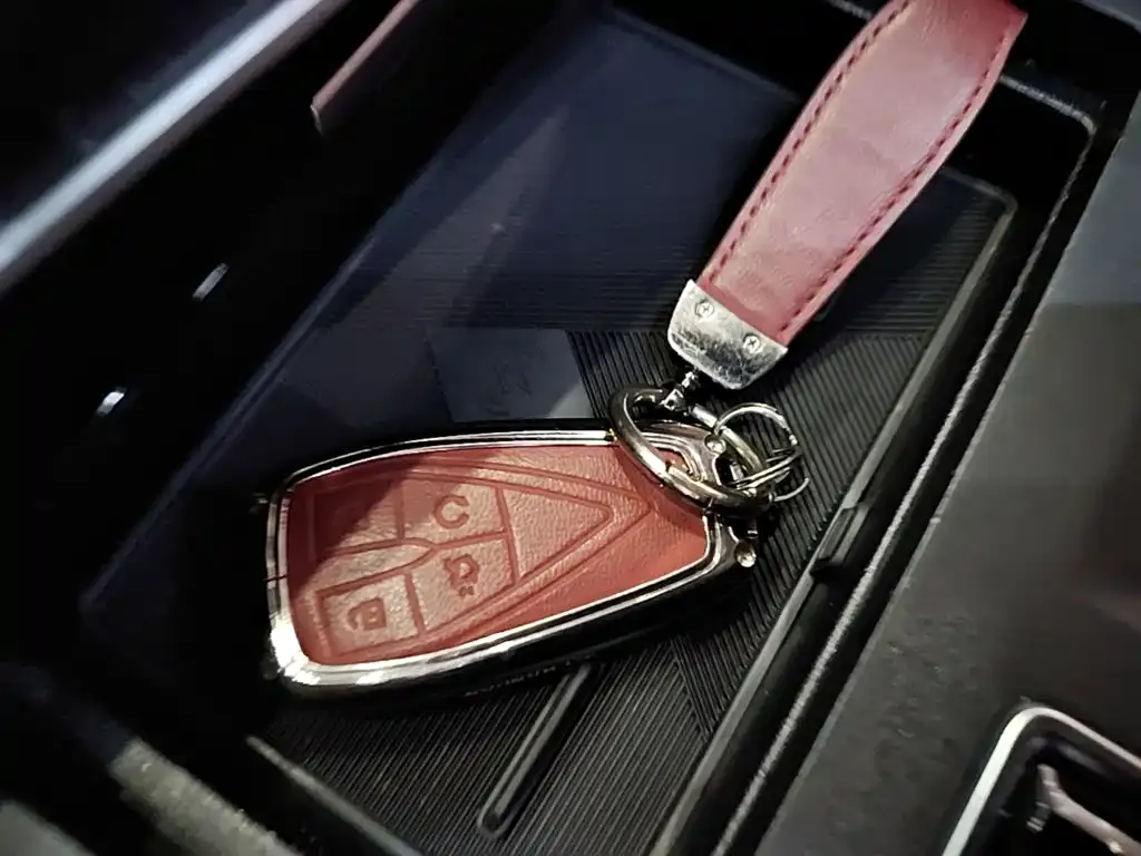 Changan CS75PLUS — фото 2