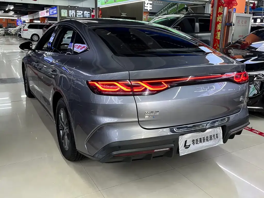 BYD Qin L — фото 9