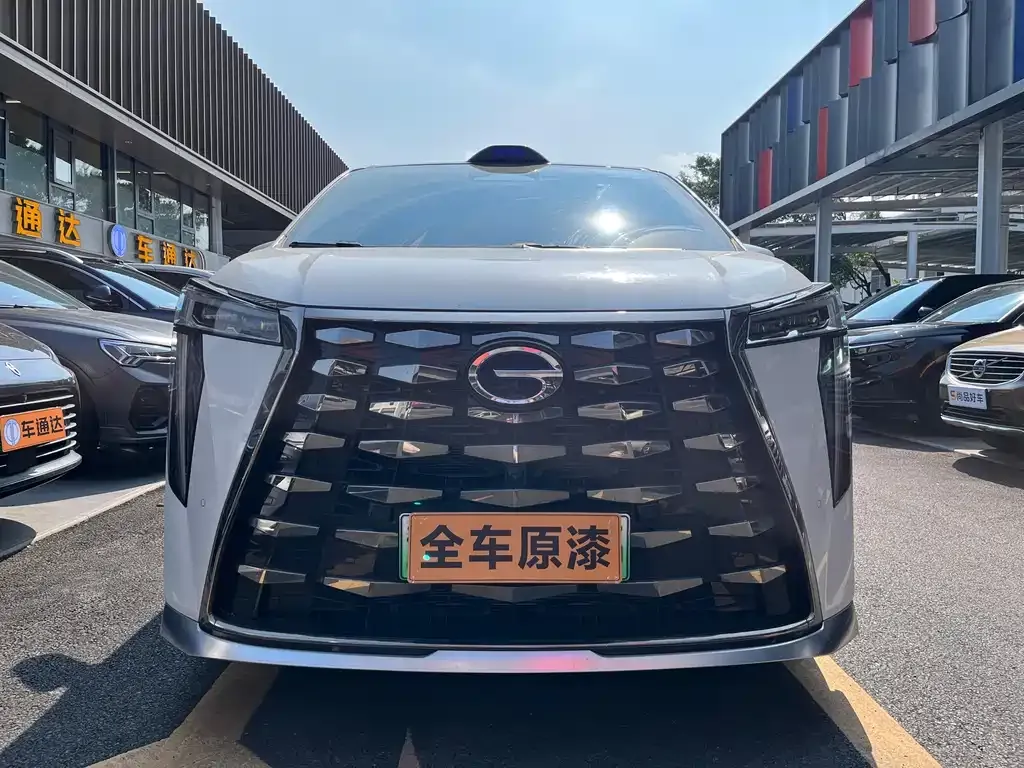 GAC Motor Trumpchi M8 — фото 1