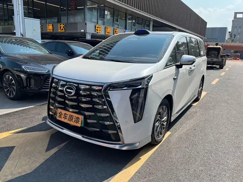 GAC Motor Trumpchi M8 — фото 8