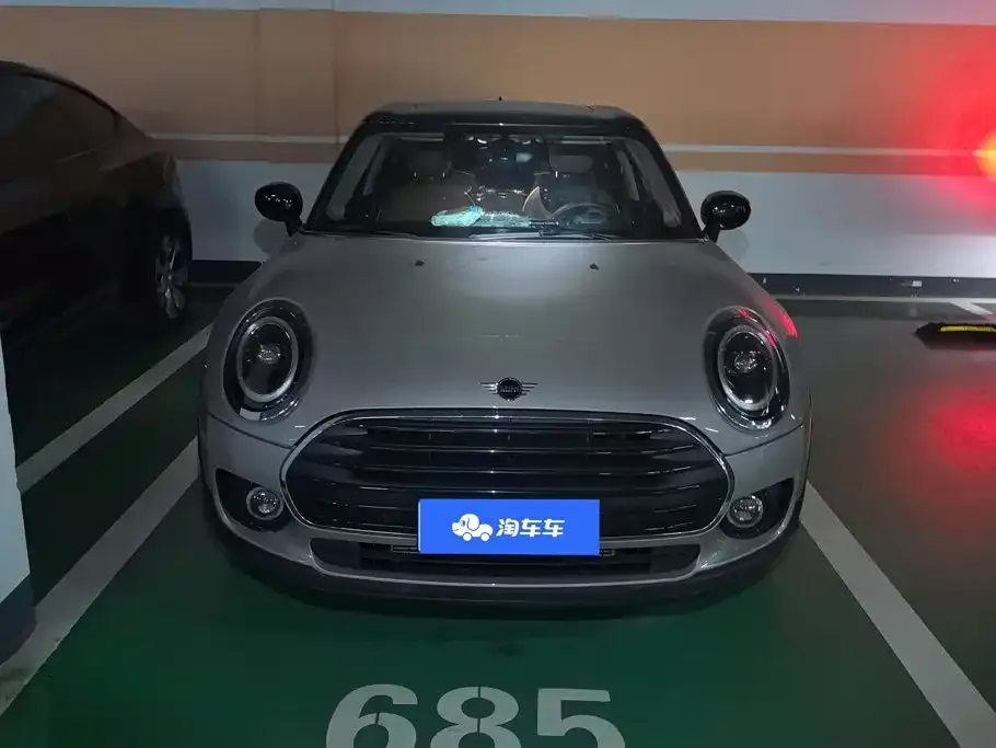 MINI Clubman — фото 2