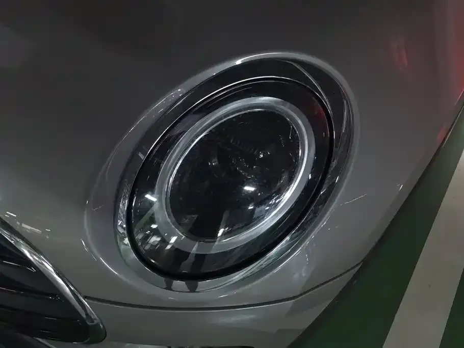 MINI Clubman — фото 5