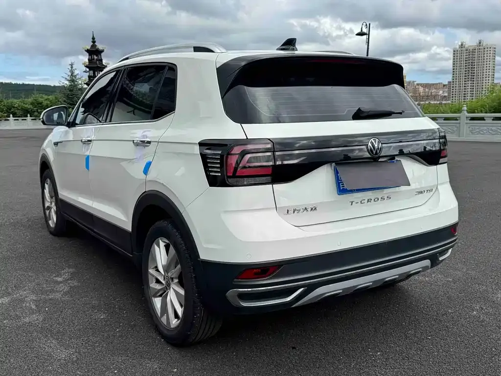 Volkswagen T-Cross — фото 7
