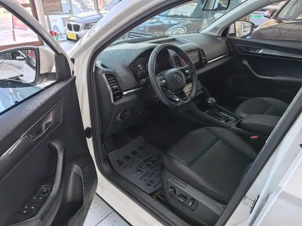 Skoda Karoq — фото 3