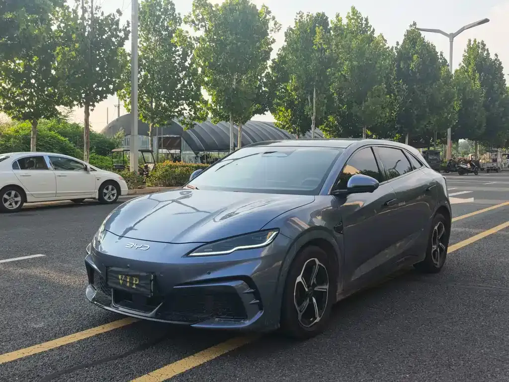 BYD Seal 06GT — фото 1