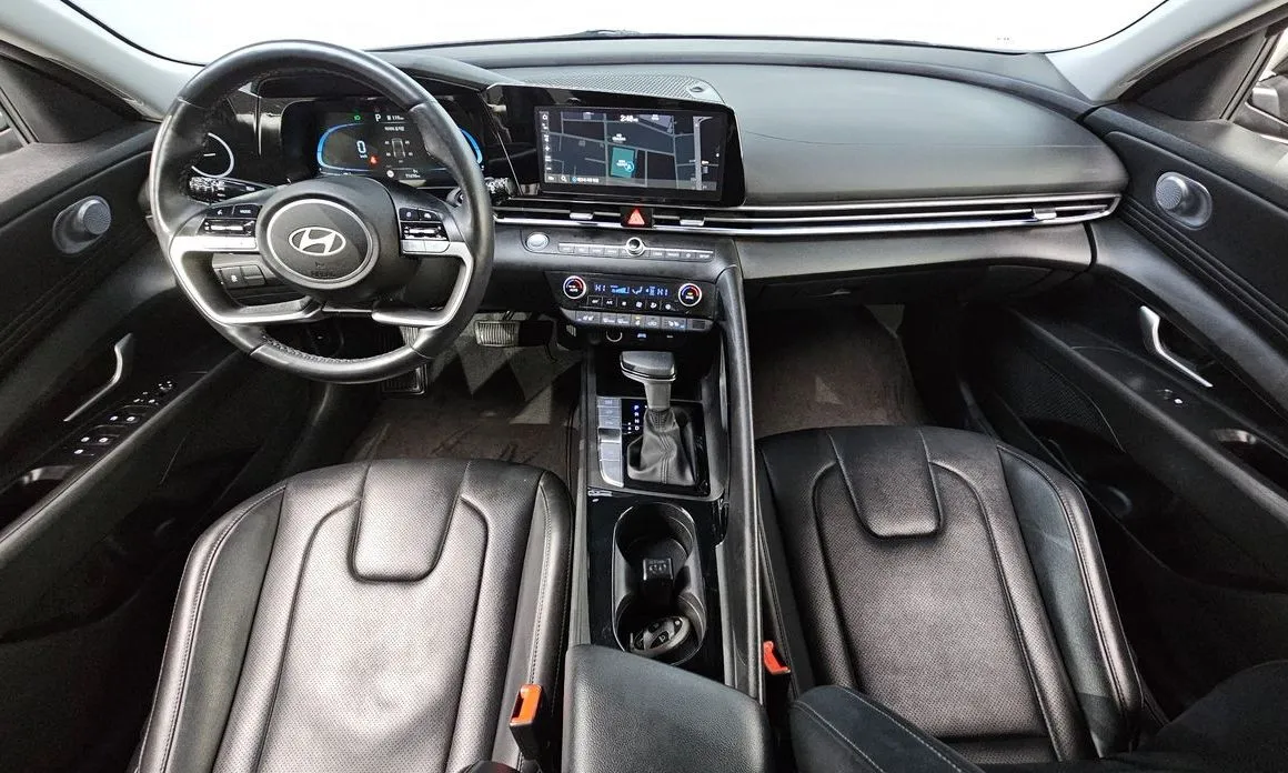 Hyundai AVANTE — фото 6