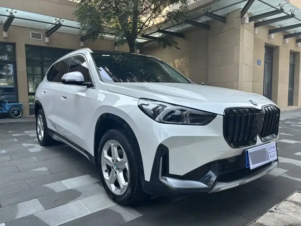 BMW X1 — фото 6