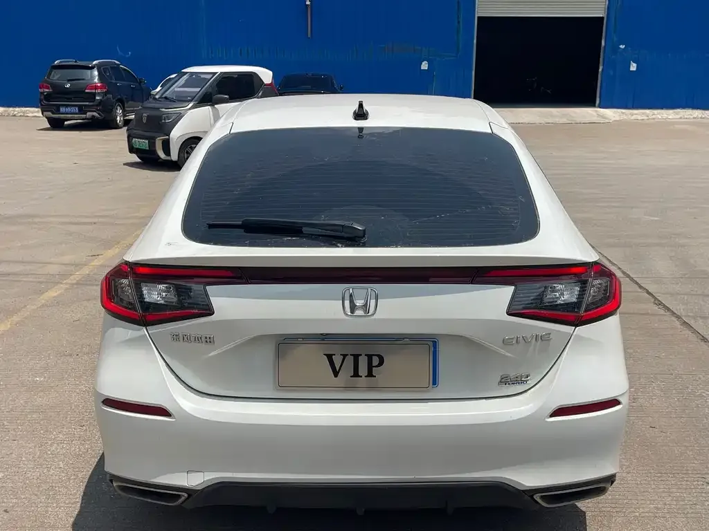 Honda Civic — фото 7