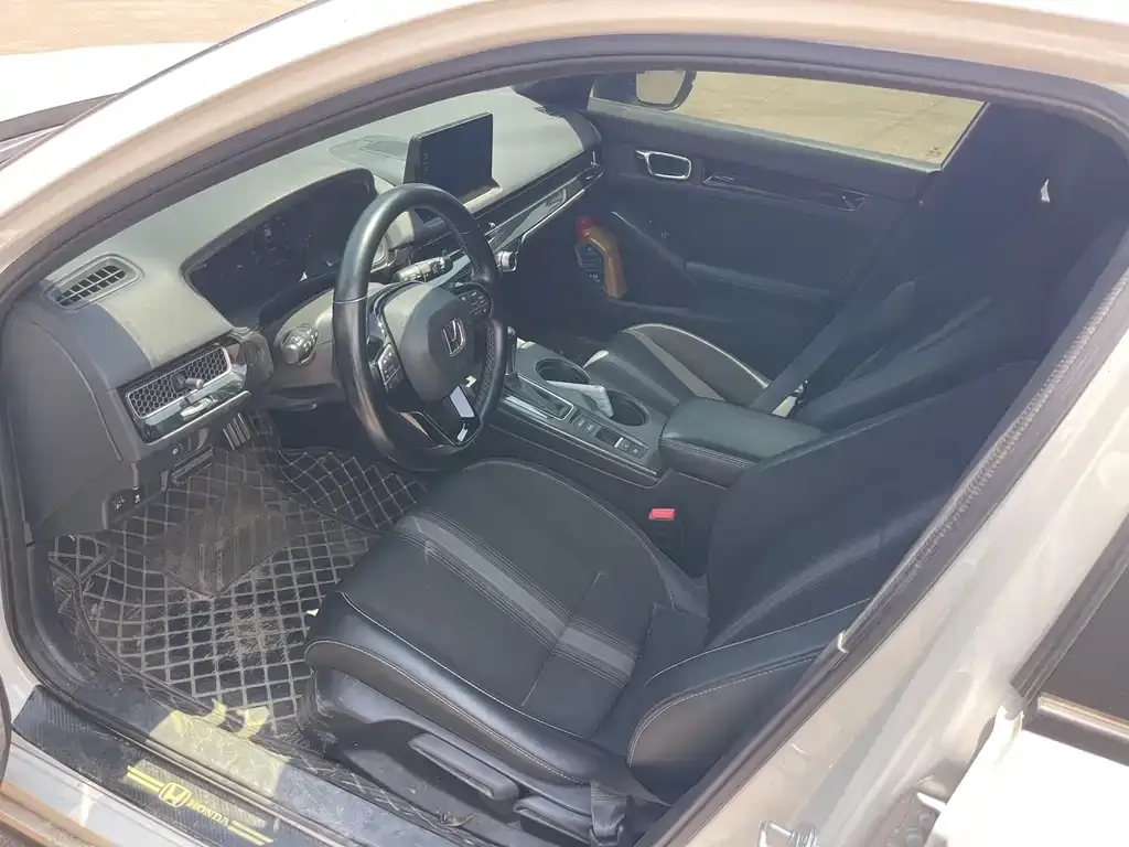 Honda Civic — фото 3