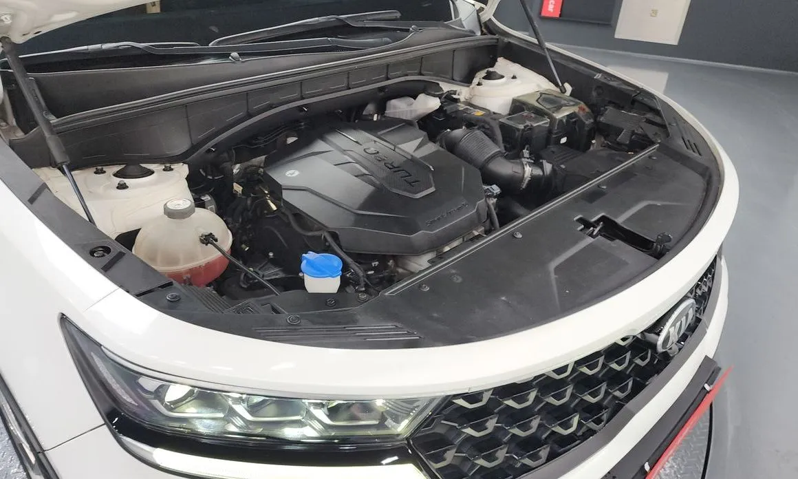 Kia Sorento — фото 6