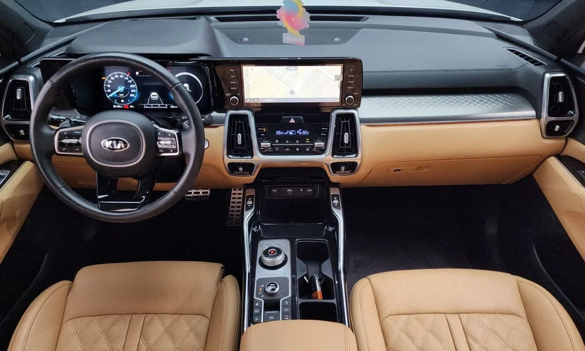 Kia Sorento — фото 8