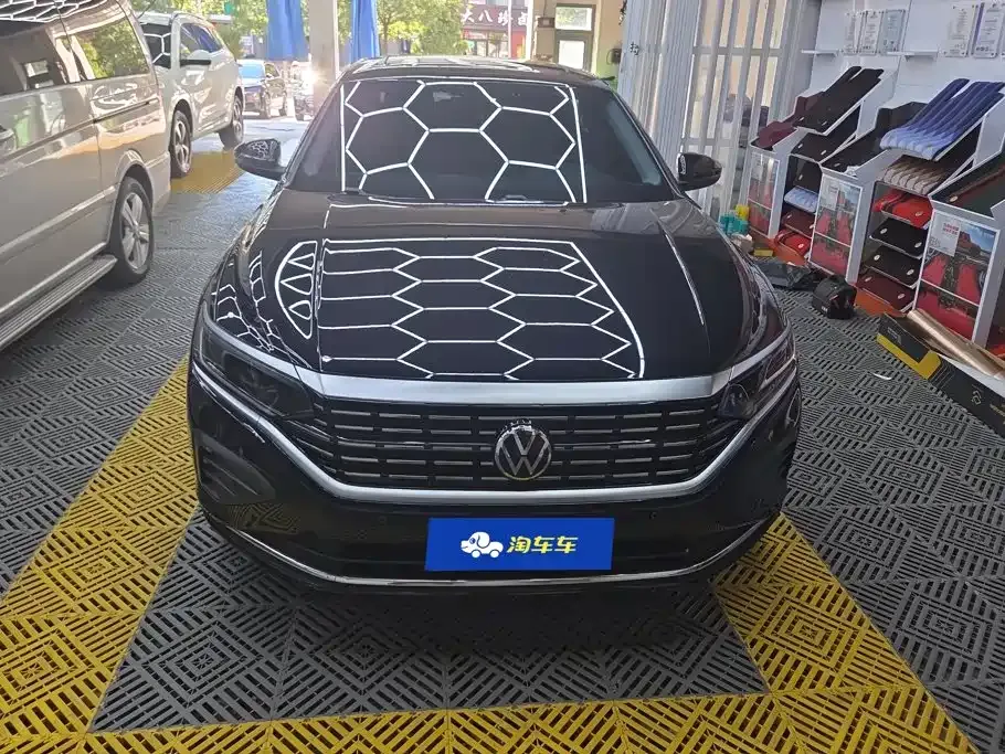 Volkswagen Passat — фото 9