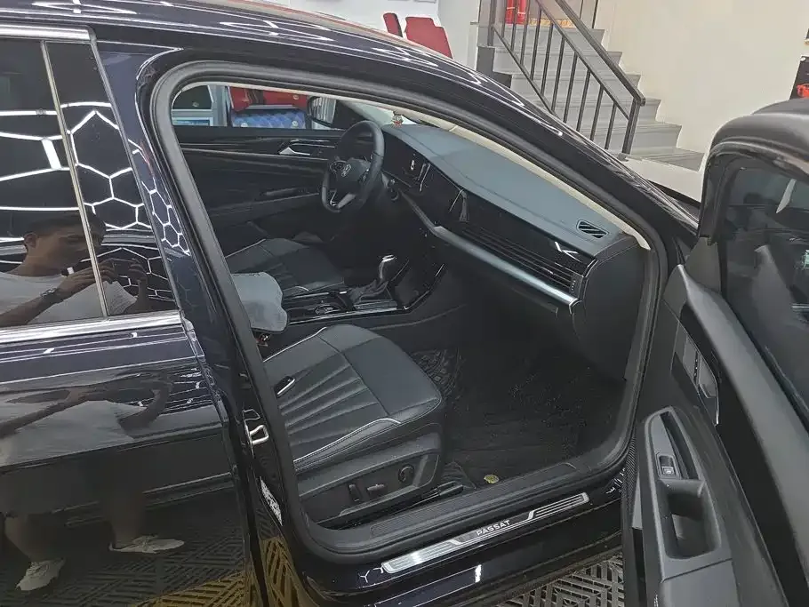 Volkswagen Passat — фото 4