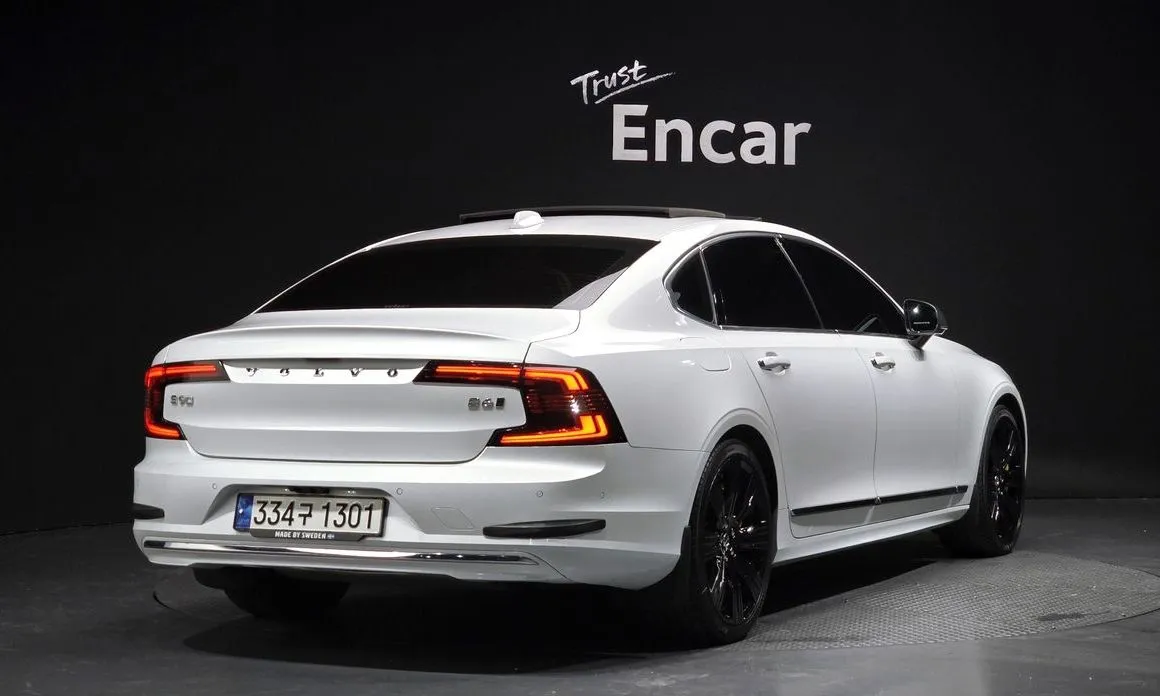 Volvo S90 — фото 4