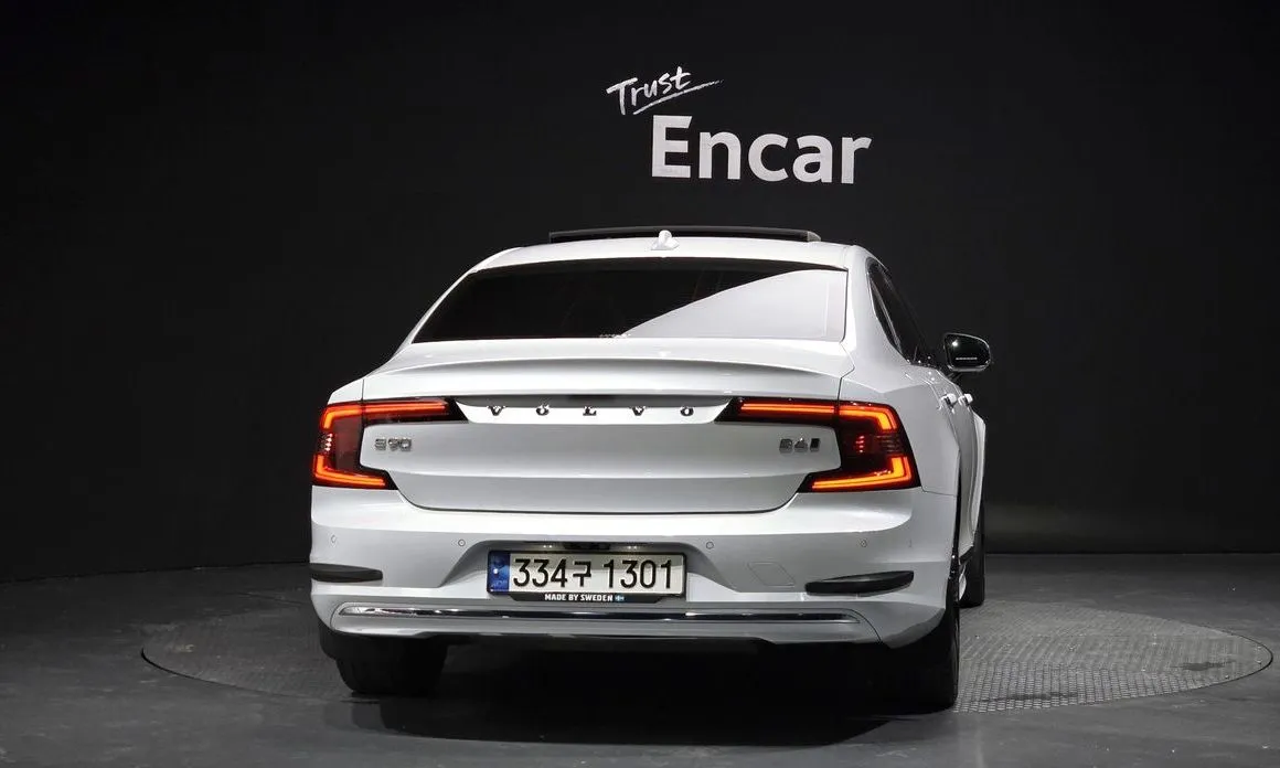Volvo S90 — фото 5