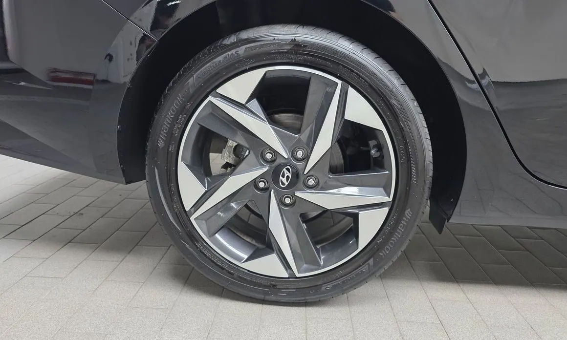 Hyundai AVANTE — фото 8