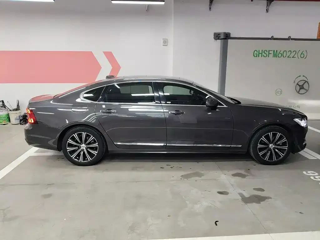 Volvo S90 — фото 5