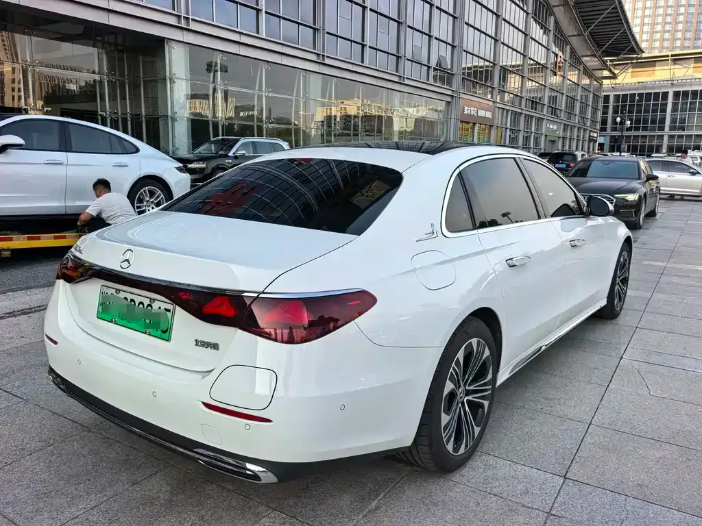 Mercedes-Benz E-Class New Energy — фото 6